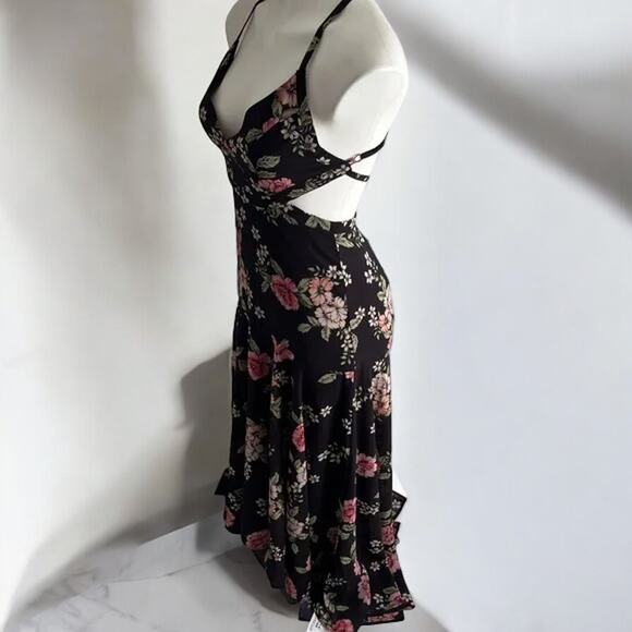NWT Yumi Kim Day Date multicolor floral maxi dress S MSRP $268 - Picture 4 of 8